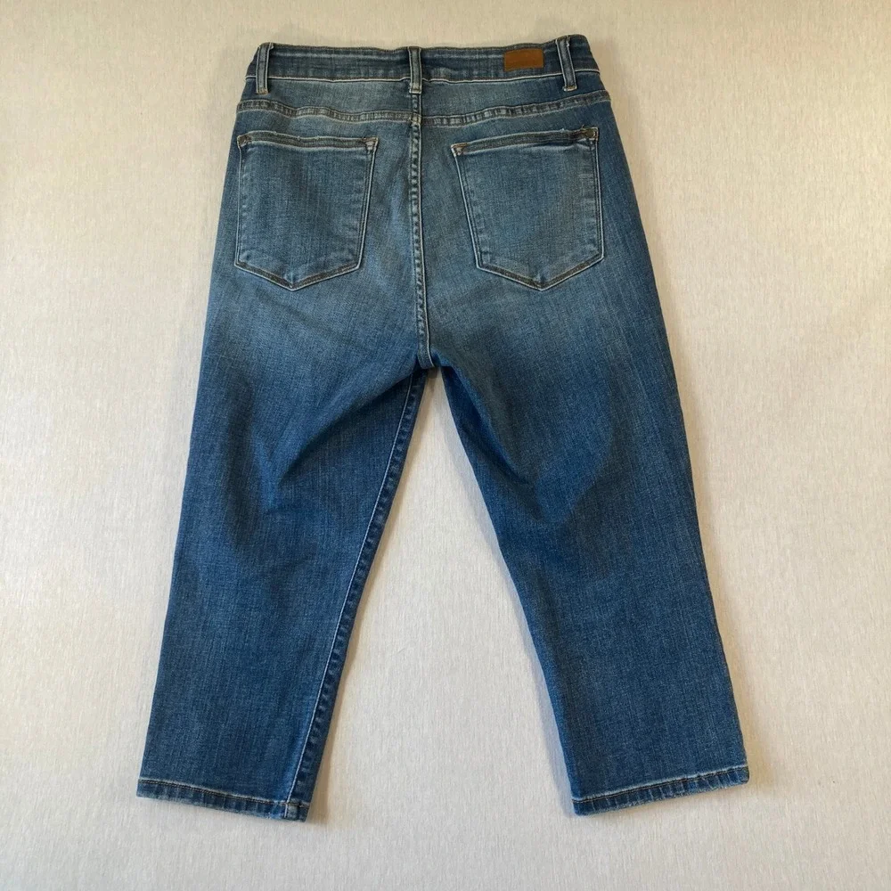 Judy Blue Women 14W Capri Fit Jeans Distressed Medium Wash 20